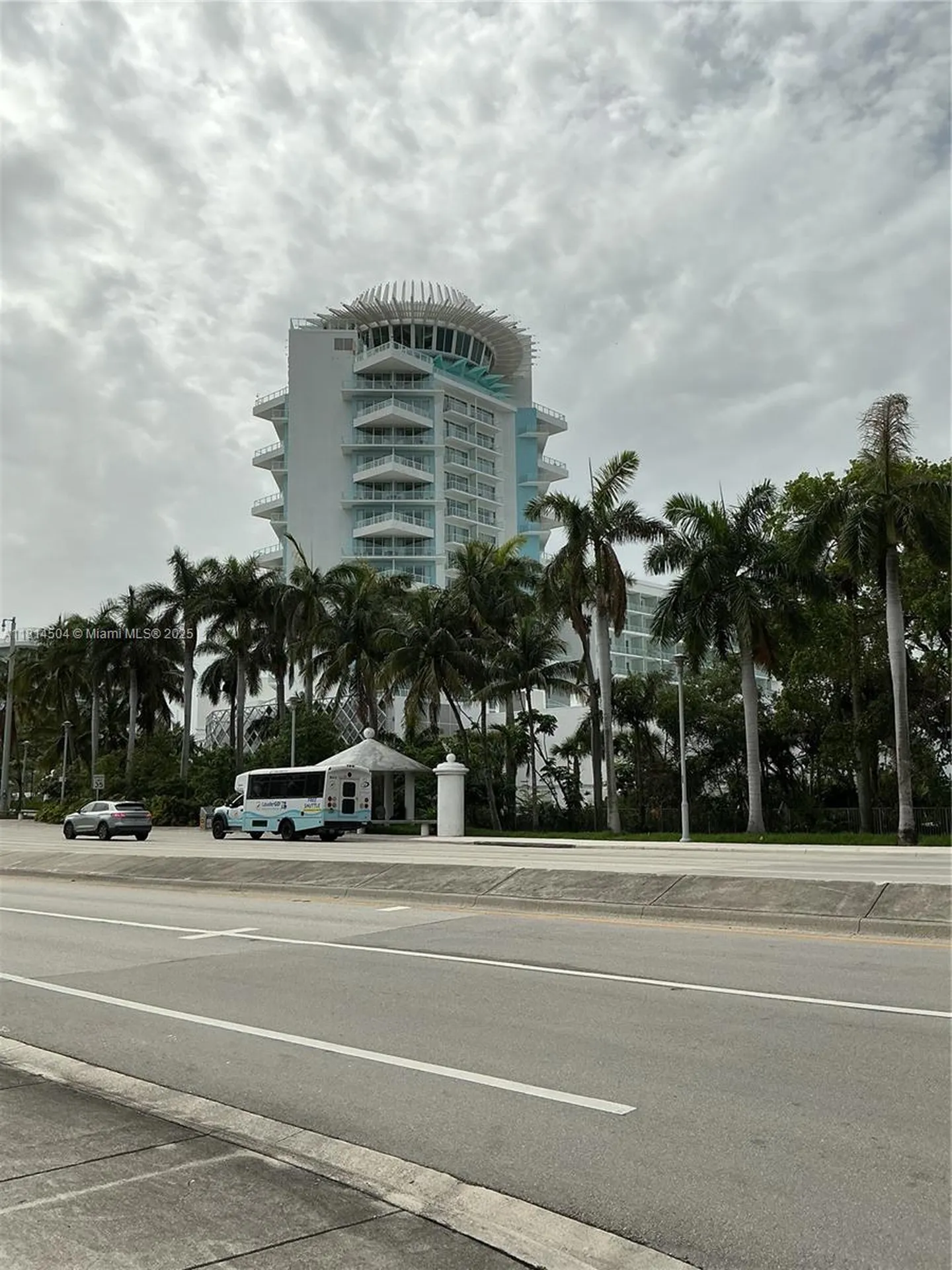 2426 SE 17th Causeway Fort Lauderdale FL 33316