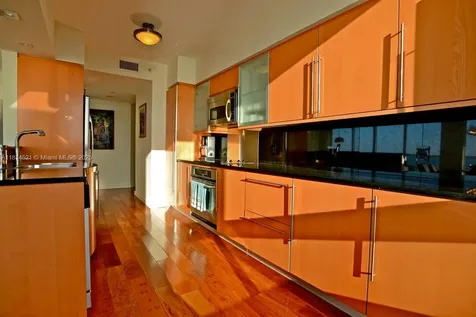 6365 Collins Avenue Miami Beach FL 33141