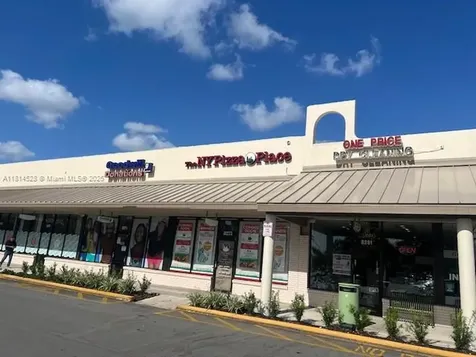 8129 NW 88th Avenue Tamarac FL 33321