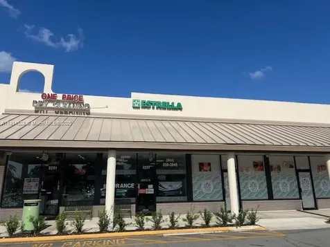 8129 NW 88th Avenue Tamarac FL 33321