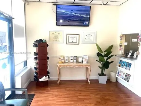 8129 NW 88th Avenue Tamarac FL 33321