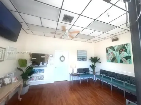 8129 NW 88th Avenue Tamarac FL 33321