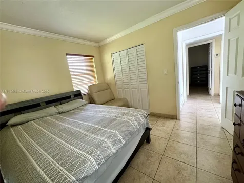 4050 NW 135th Street Opa-Locka FL 33054