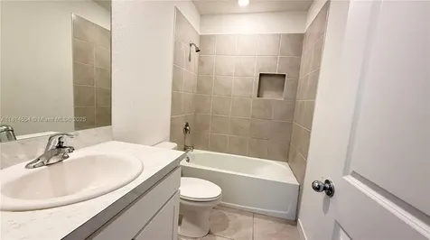 322 NE 1st Drive Florida City FL 33034