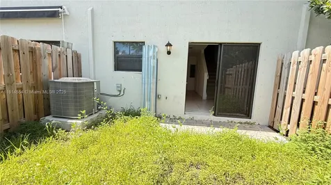 322 NE 1st Drive Florida City FL 33034