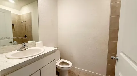 322 NE 1st Drive Florida City FL 33034