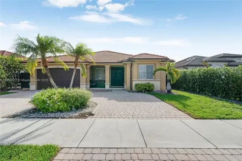 2642 SW 143rd Avenue Miami FL 33175