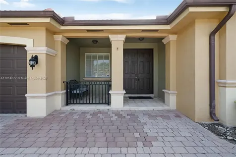 2642 SW 143rd Avenue Miami FL 33175