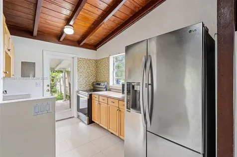 1728 NE 179th Street North Miami Beach FL 33162