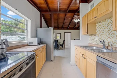 1728 NE 179th Street North Miami Beach FL 33162