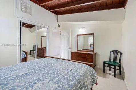 1728 NE 179th Street North Miami Beach FL 33162