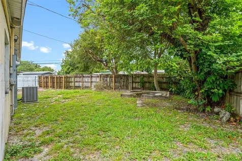 1728 NE 179th Street North Miami Beach FL 33162