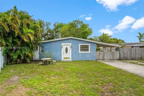 1728 NE 179th Street North Miami Beach FL 33162