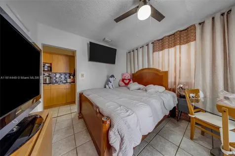 625 SW 16th Avenue Miami FL 33135