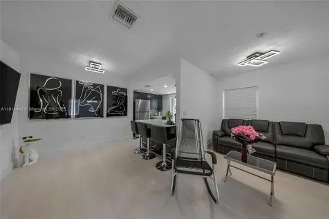 625 SW 16th Avenue Miami FL 33135