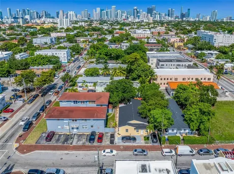 625 SW 16th Avenue Miami FL 33135