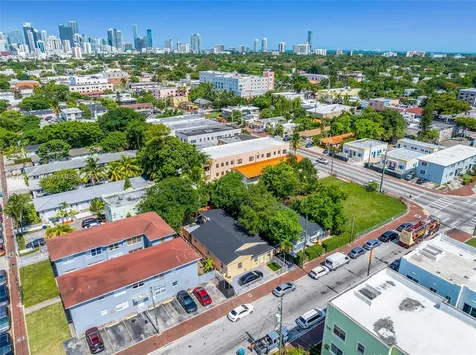 625 SW 16th Avenue Miami FL 33135