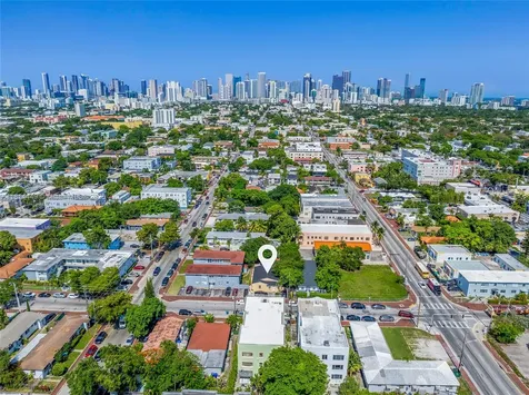 625 SW 16th Avenue Miami FL 33135