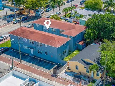625 SW 16th Avenue Miami FL 33135
