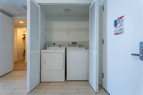 2602 E Hallandale Beach Boulevard Hallandale Beach FL 33009