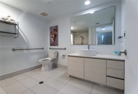 2602 E Hallandale Beach Boulevard Hallandale Beach FL 33009