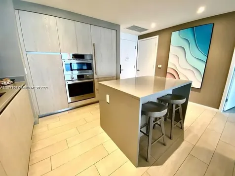 4010 S Ocean Drive Hollywood FL 33019