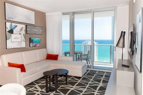 4010 S Ocean Drive Hollywood FL 33019
