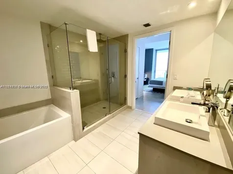 4010 S Ocean Drive Hollywood FL 33019