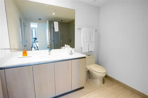4010 S Ocean Drive Hollywood FL 33019