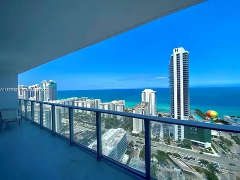 4010 S Ocean Drive Hollywood FL 33019