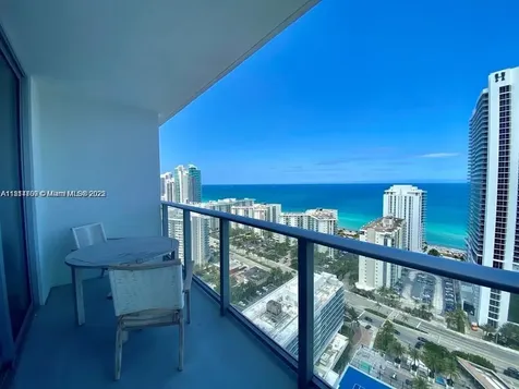 4010 S Ocean Drive Hollywood FL 33019