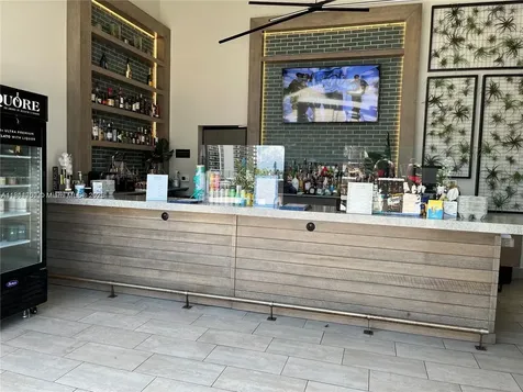 4010 S Ocean Drive Hollywood FL 33019
