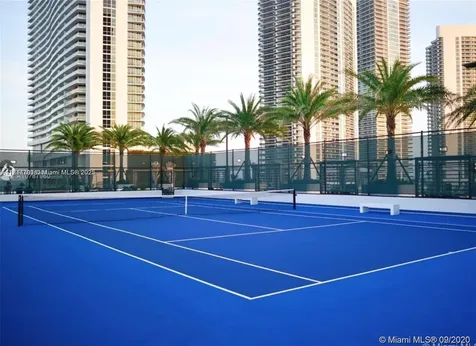 4010 S Ocean Drive Hollywood FL 33019