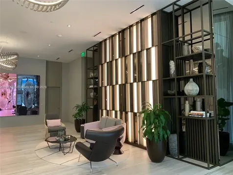 4010 S Ocean Drive Hollywood FL 33019