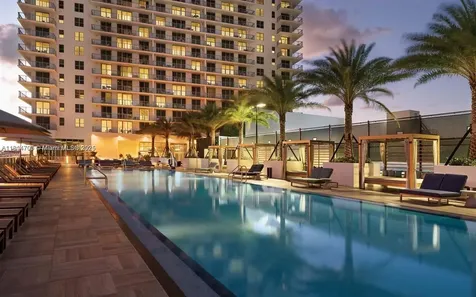 4010 S Ocean Drive Hollywood FL 33019