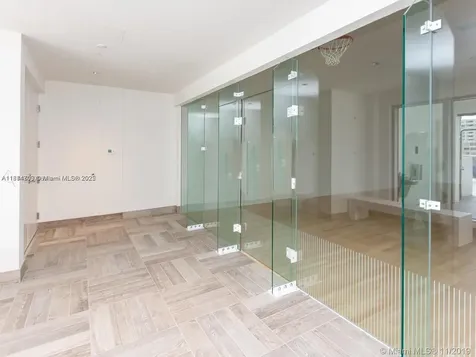 4010 S Ocean Drive Hollywood FL 33019