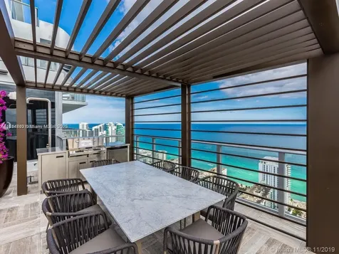4010 S Ocean Drive Hollywood FL 33019
