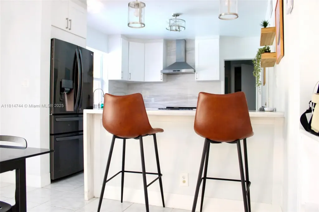 2700 SW 34th Avenue Fort Lauderdale FL 33312