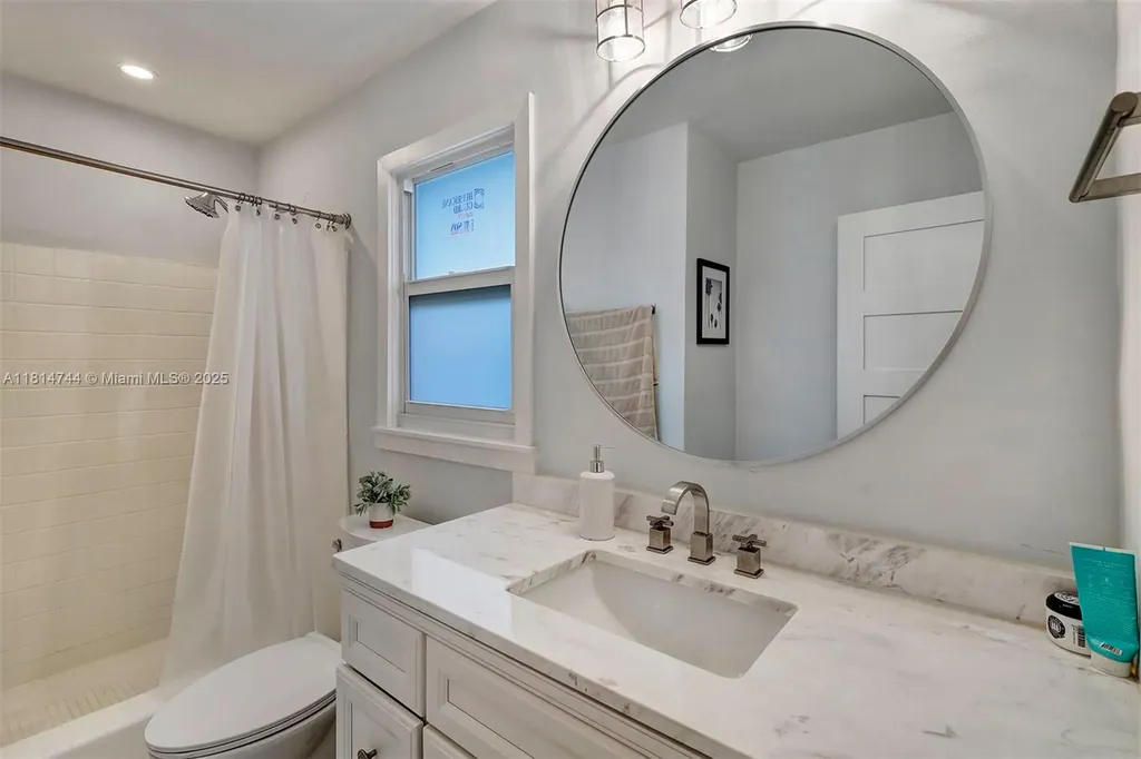 2700 SW 34th Avenue Fort Lauderdale FL 33312