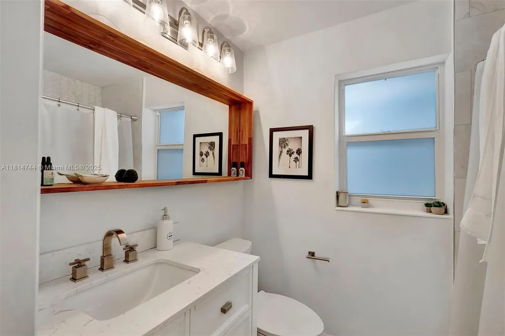 2700 SW 34th Avenue Fort Lauderdale FL 33312