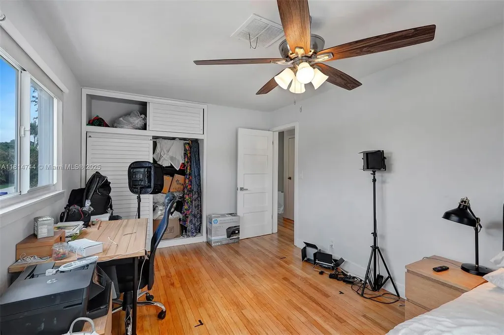 2700 SW 34th Avenue Fort Lauderdale FL 33312