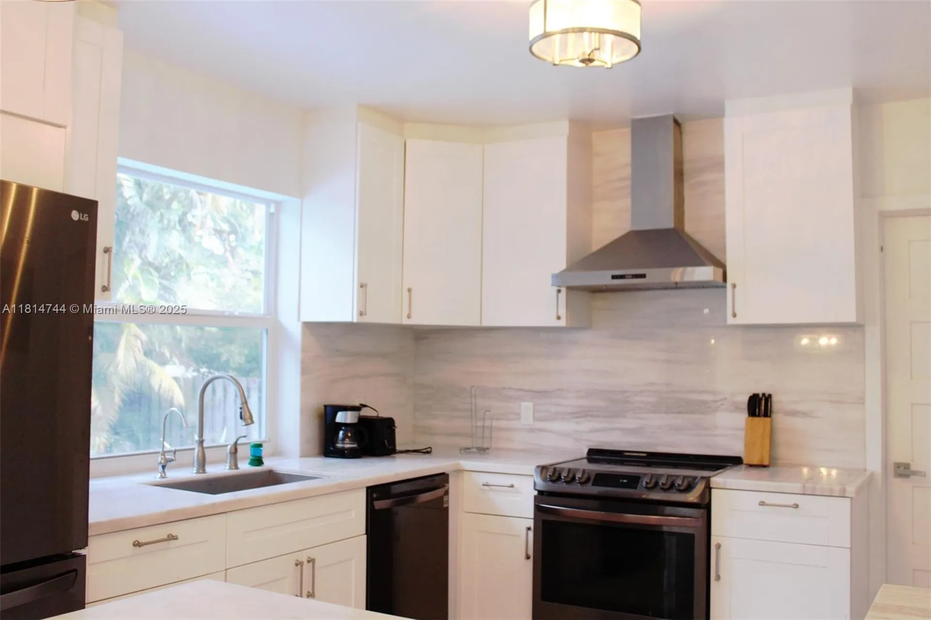 2700 SW 34th Avenue Fort Lauderdale FL 33312