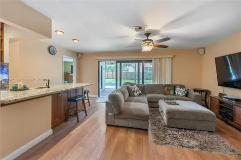 1098 NW 83rd Drive Coral Springs FL 33071