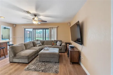 1098 NW 83rd Drive Coral Springs FL 33071