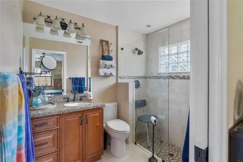 1098 NW 83rd Drive Coral Springs FL 33071