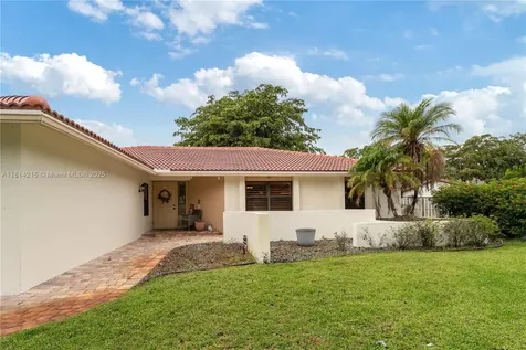1098 NW 83rd Drive Coral Springs FL 33071