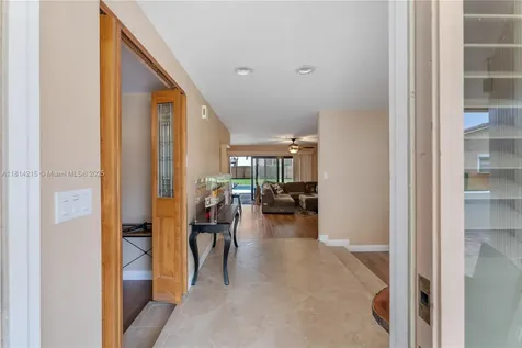 1098 NW 83rd Drive Coral Springs FL 33071
