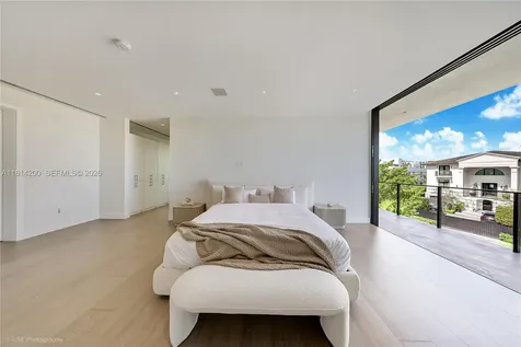 420 N Hibiscus Drive Miami Beach FL 33139