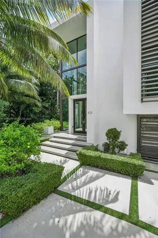 420 N Hibiscus Drive Miami Beach FL 33139