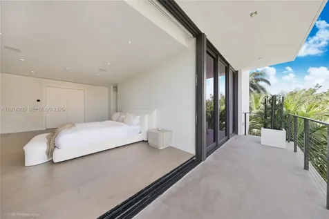 420 N Hibiscus Drive Miami Beach FL 33139